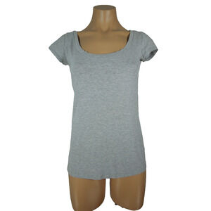 PITAYA Gray L LARGE Scoop Neck Tee Juniors
